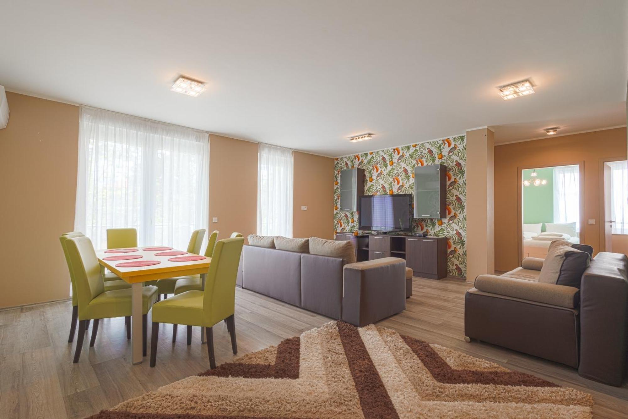 Lido Apartmanok By Bltn Balatonlelle Exterior photo