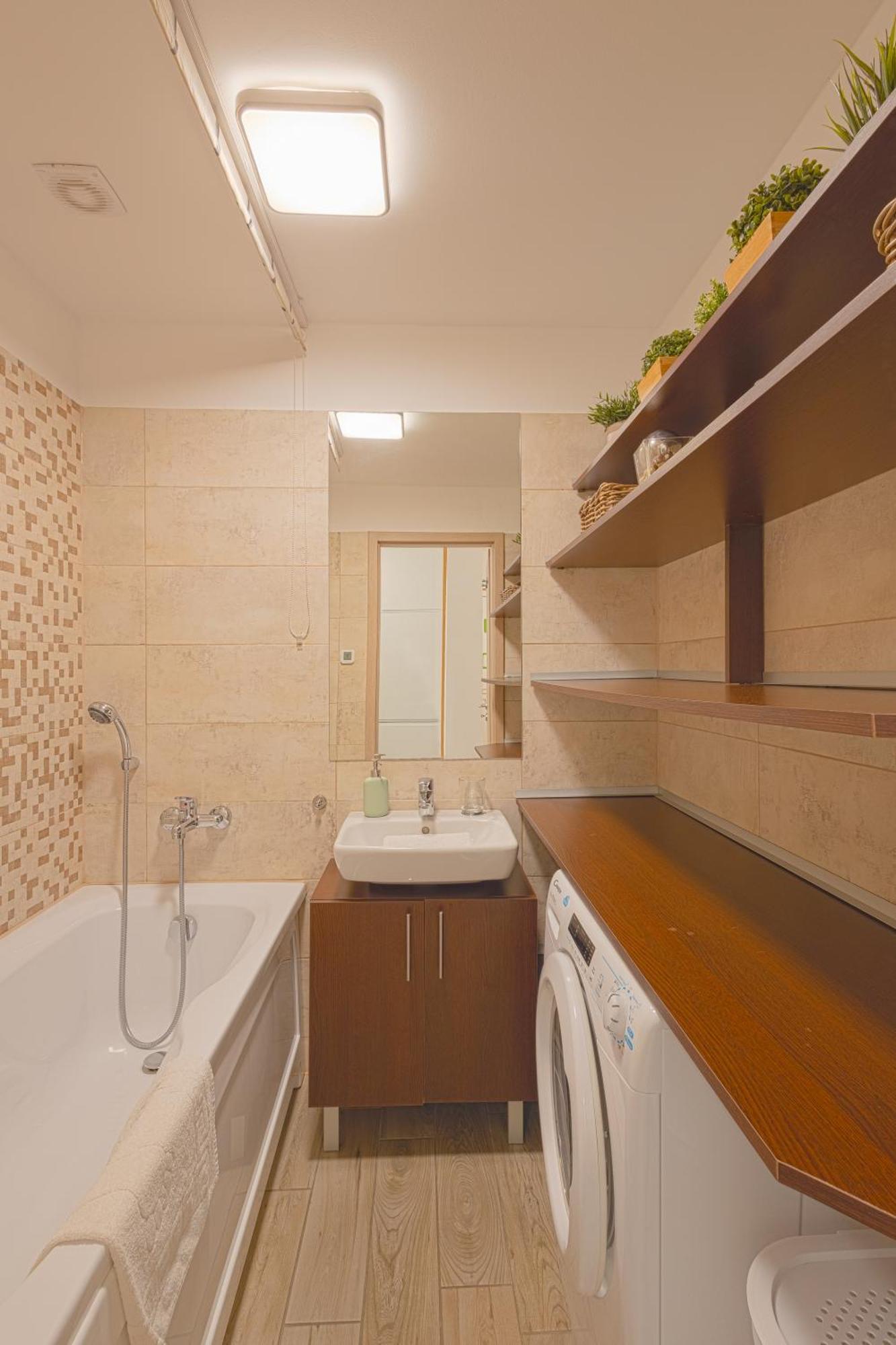 Lido Apartmanok By Bltn Balatonlelle Exterior photo